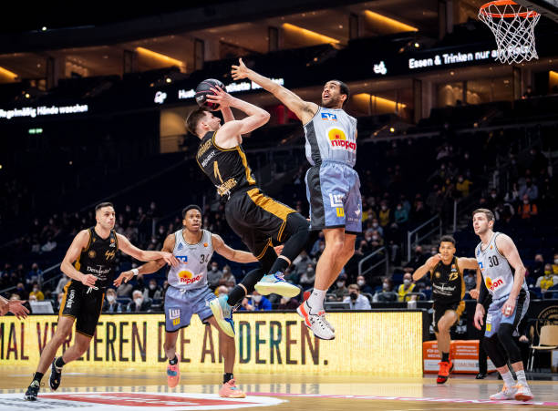 更是一次思 更是一次思